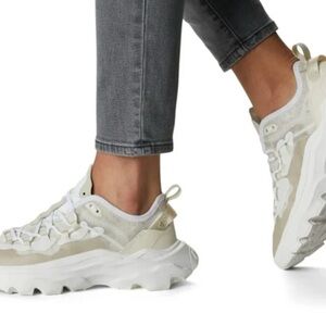 Sorel Women's White and Tan Sneakers New No Tags